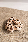 Graou Leopard Scrunchie