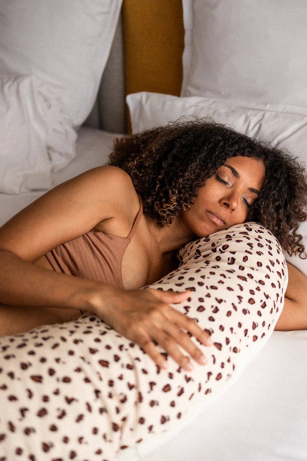Pregnancy & Nursing Pillow Cover – Graou Leopard