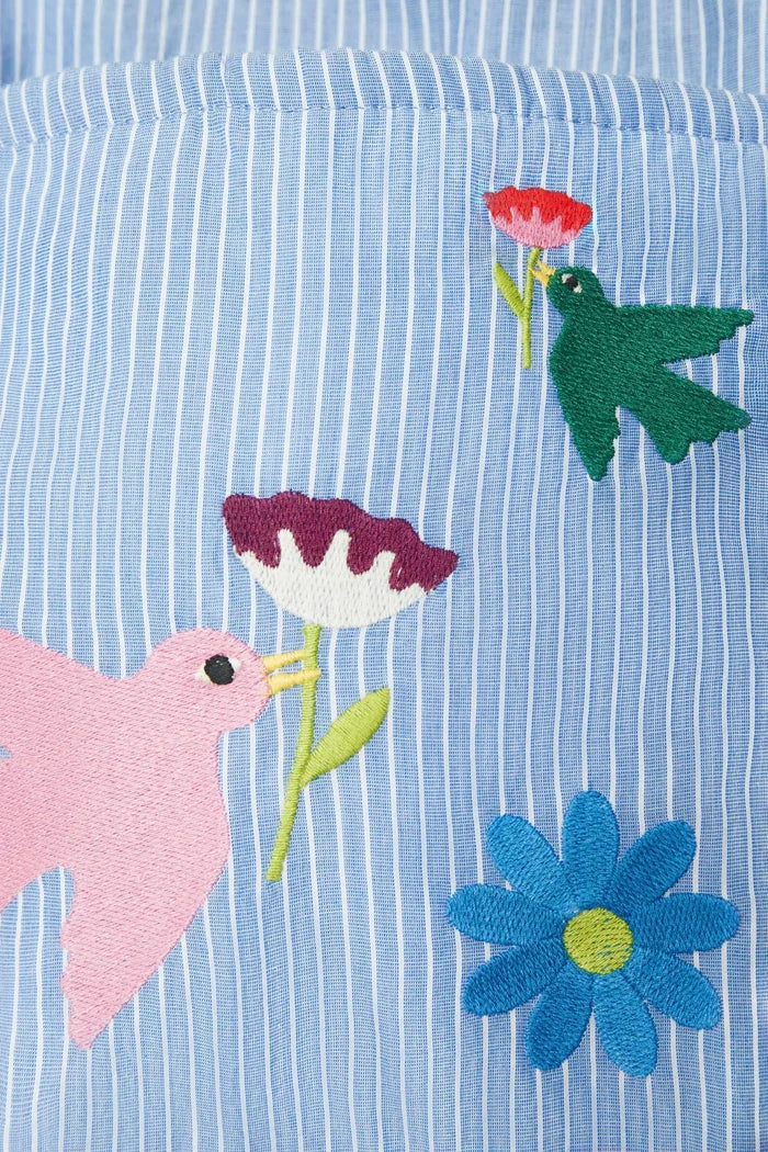 Babybed-organizer met geborduurde vogels