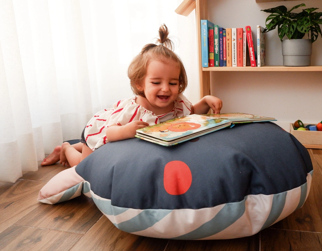 Whale-shaped floor cushion