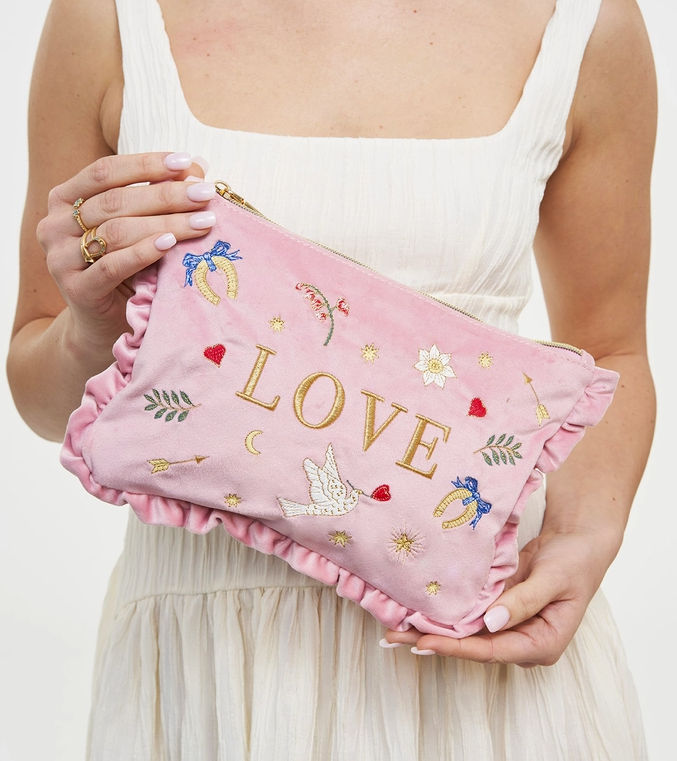 Roze fluwelen geborduurde pochette