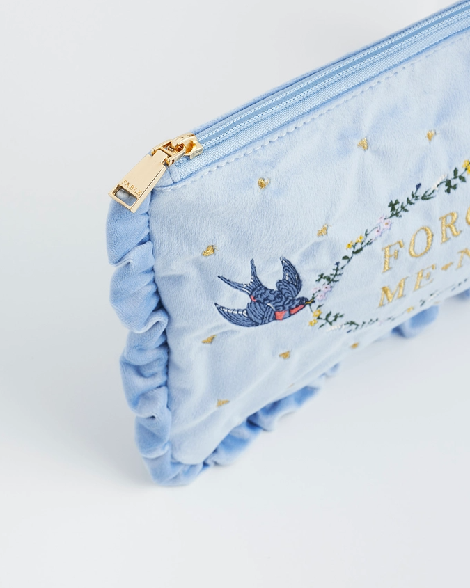 Lichtblauw fluwelen geborduurde pochette