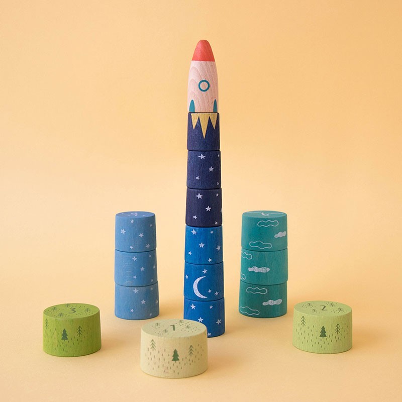 Wooden toy - up to the stars