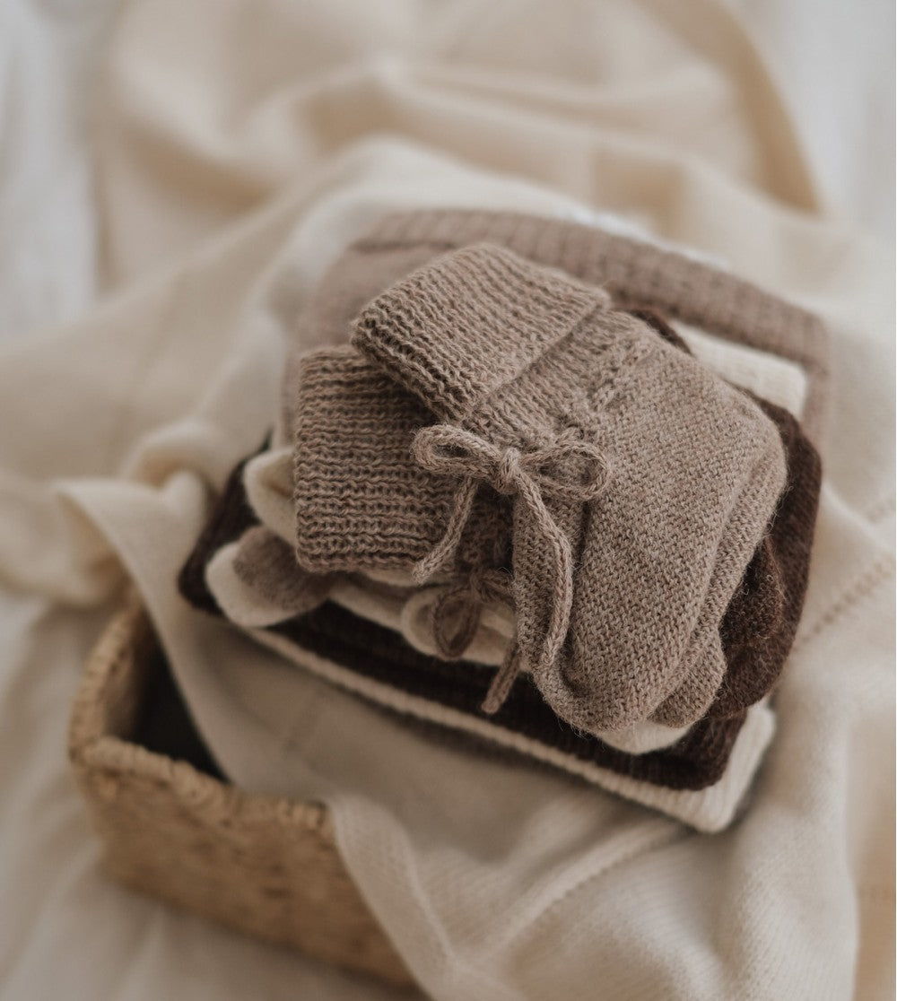 Knitted Baby Booties – Oat